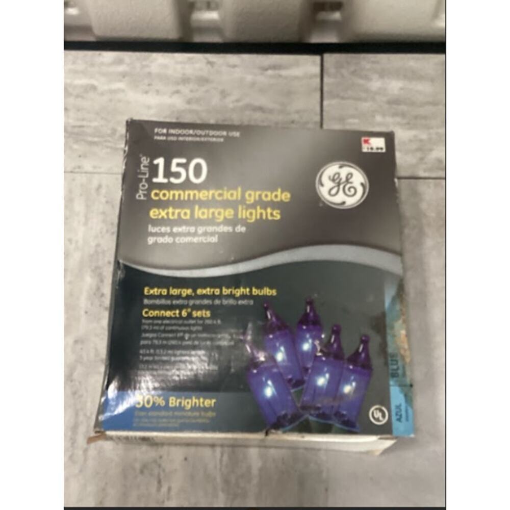 GE Pro-line 150 Christmas XL Red Green 43ft Commercial Grade, Electric Powered